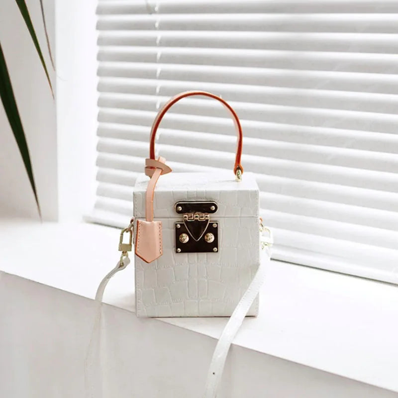 small square box bag