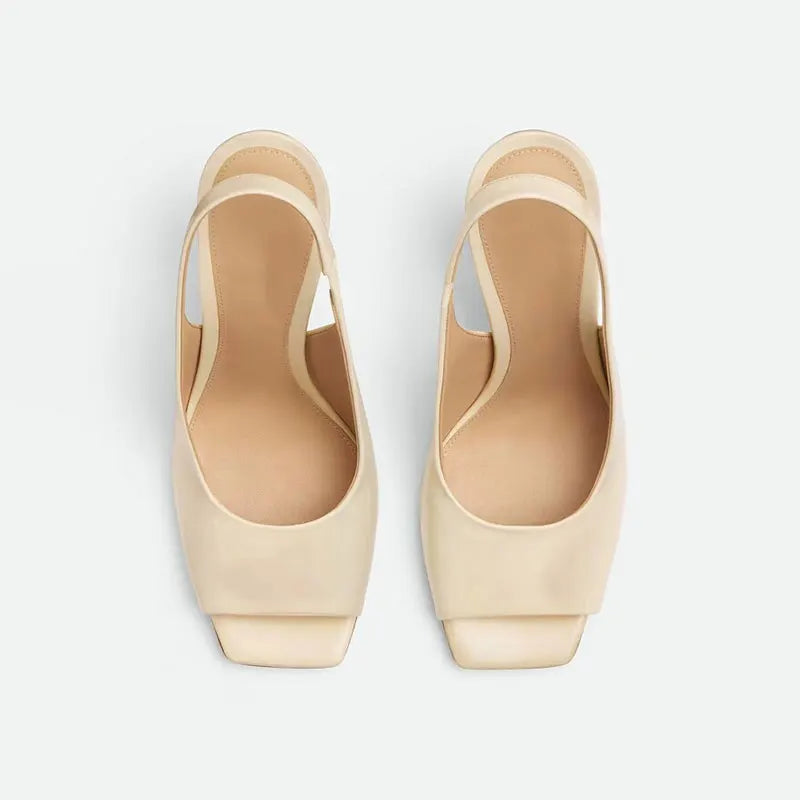 elegant open toe Sandel with knot on the heel