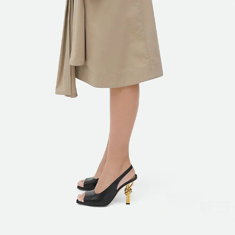 elegant open toe Sandel with knot on the heel