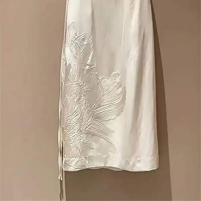 Floral off-white skirt