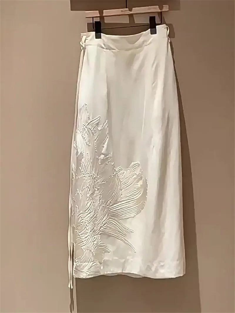 Floral off-white skirt