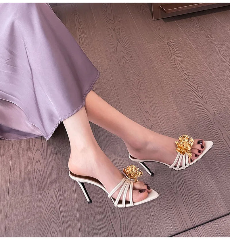 Metal Flowers heel