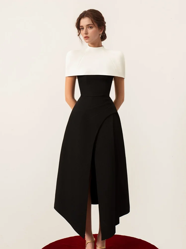 Elegant black and white Dress 2 peace